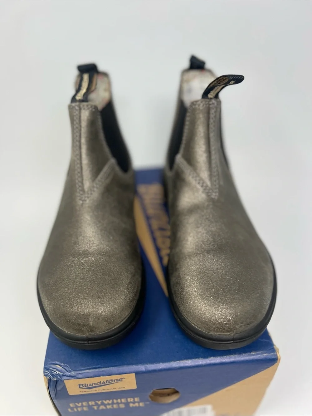 Blundstone 2093 Chelsea Boot Size 3